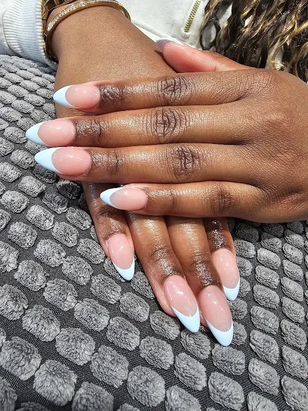 BB NAILS — Nail salon in The Colony